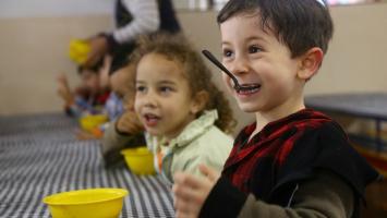 Projeto de lei quer que escolas de Curitiba priorizem produtos saudáveis na merenda